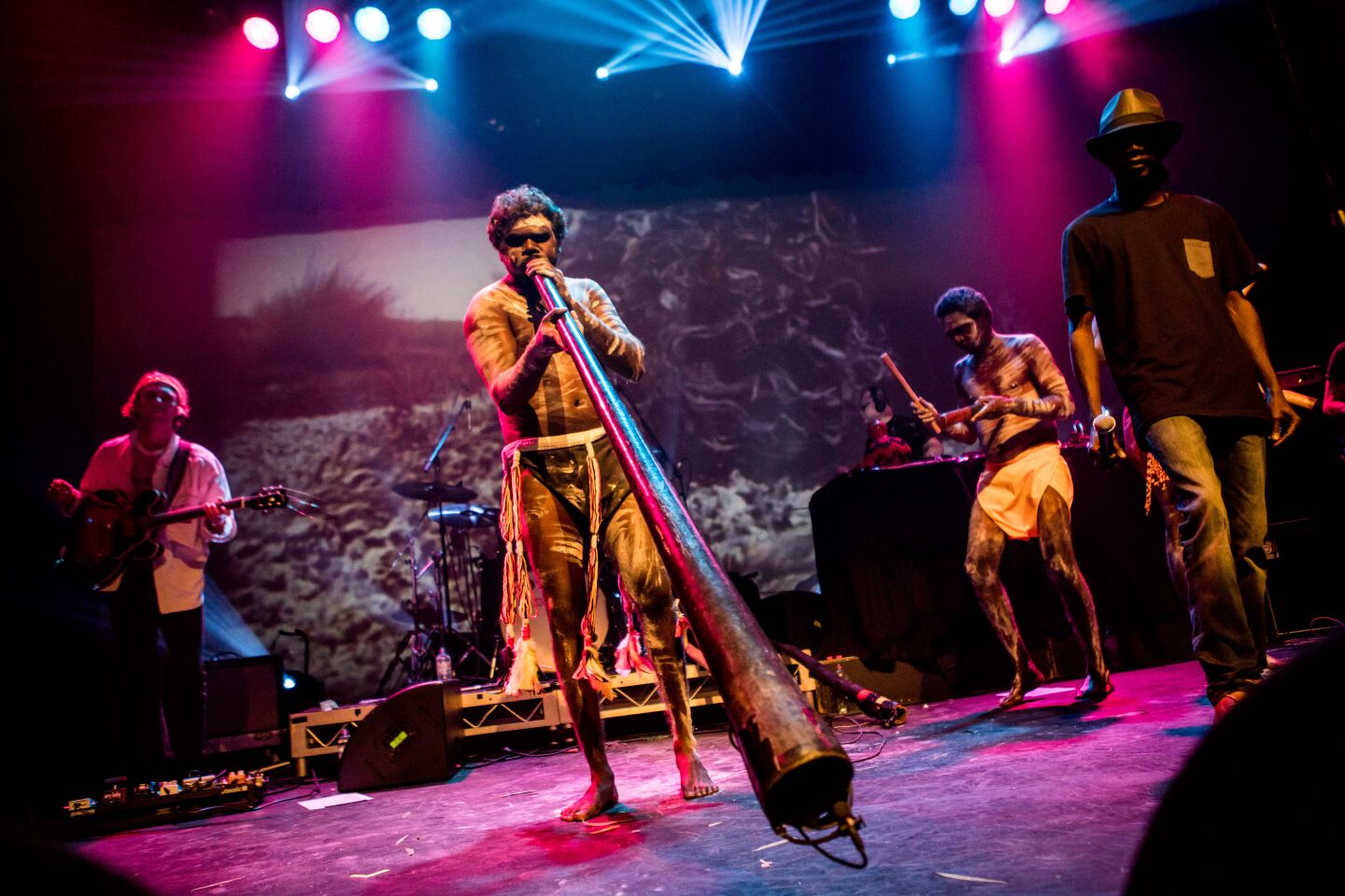 yothu-yindi-the-treaty-project-gig-galleries-the-tivoli